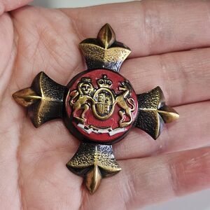 Vintage Gold Tone Red Enamel Crested Brooch